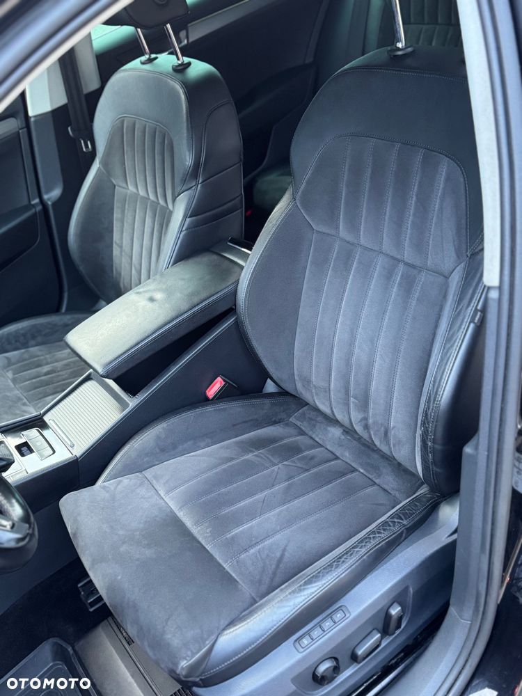 Skoda Superb 2.0 TDI Sportline DSG - 14