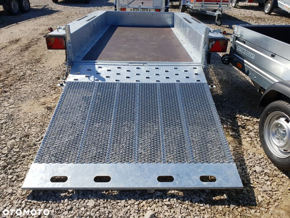 TEMARED BUILDER 3015/2 2,7T pod minikoparkę - 9
