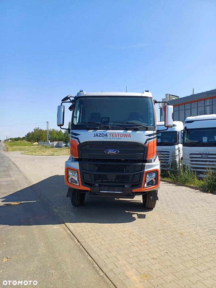 Ford F-LINE - 17
