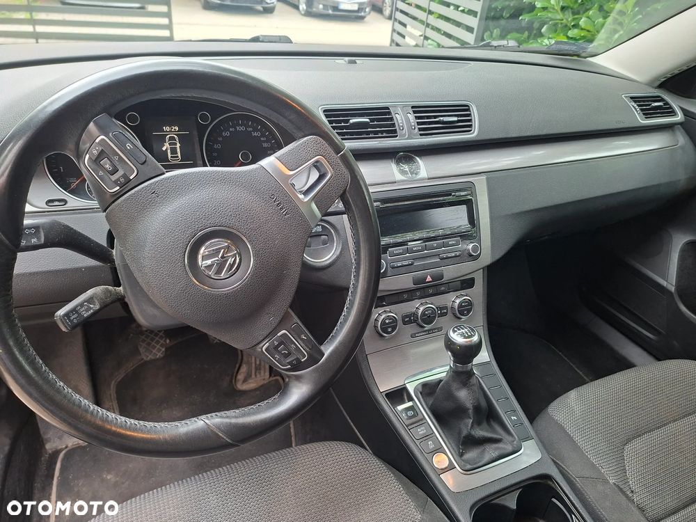 Volkswagen Passat 1.4 TSI Comfortline - 6