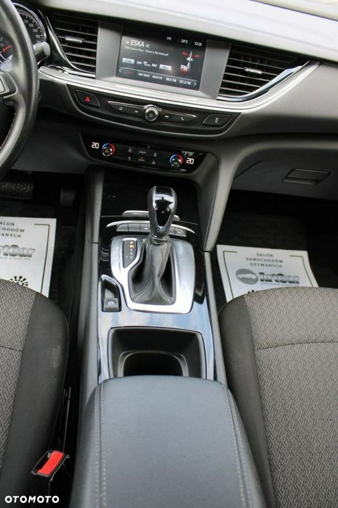 Opel Insignia 1.5 T Elite S&S - 27