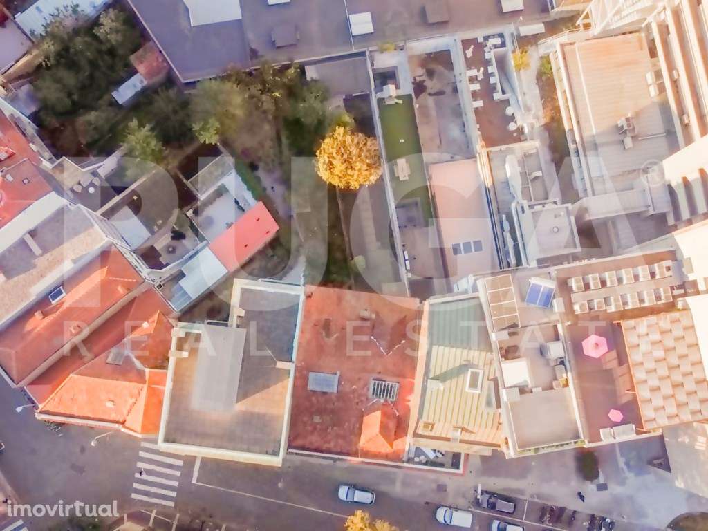 Prédio com Projeto Aprovado e Jardim | Palácio de Cristal - Porto - Grande imagem: 3/4