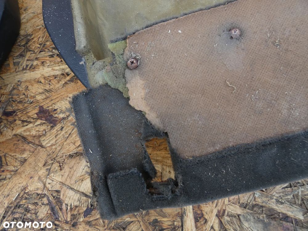 BMW E24  BOCZEK TYŁ LEWY PRAWY - 7