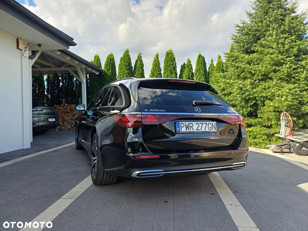 Mercedes-Benz Klasa E 300 de PHEV 4-Matic Avantgarde 9G-Tronic - 9