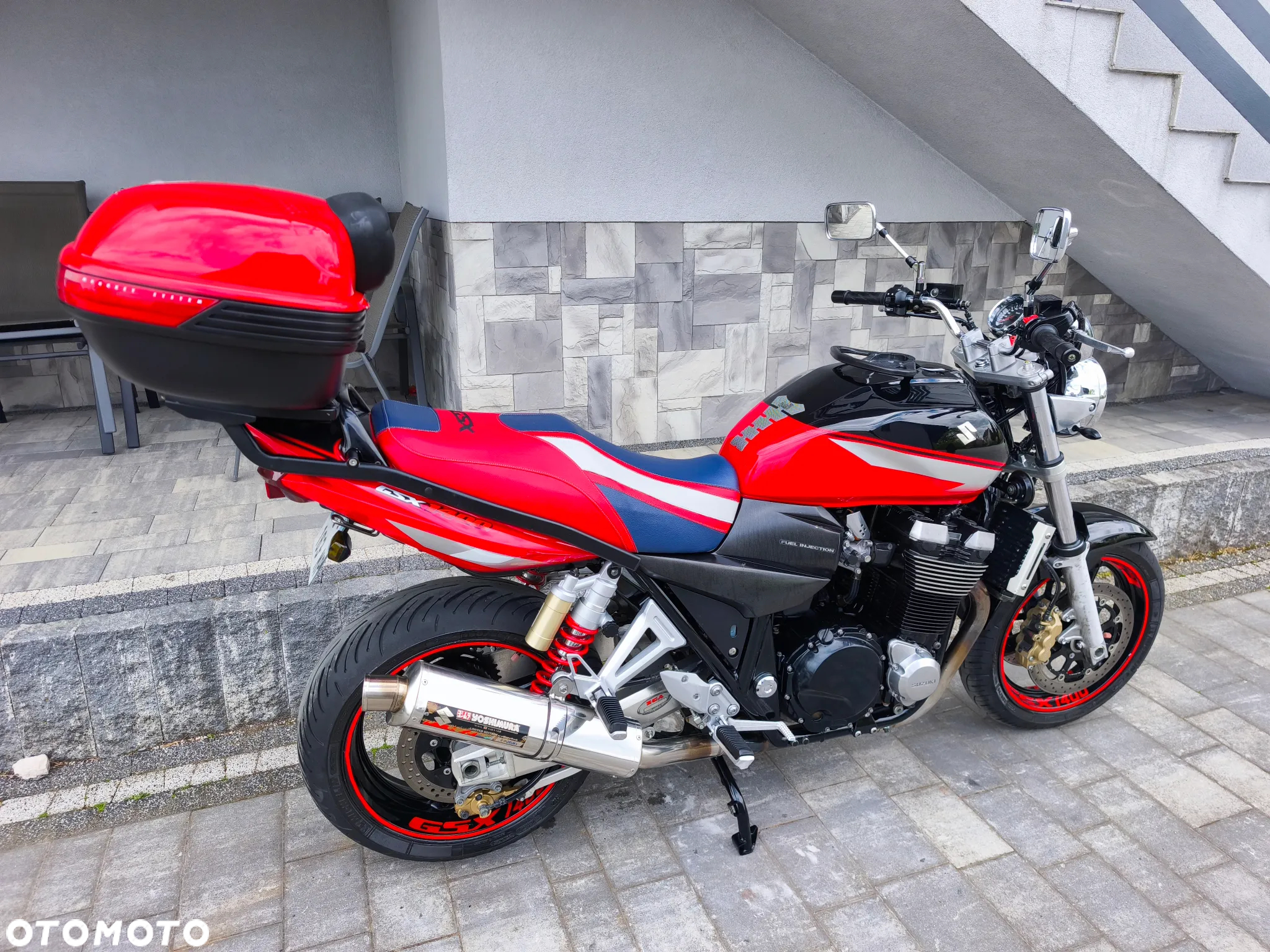 Suzuki GSX - 4