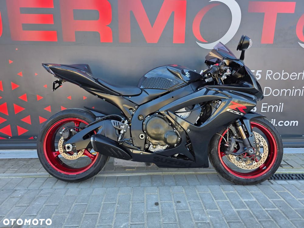 Suzuki GSX-R - 24