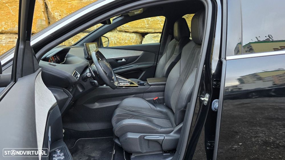 Peugeot 5008 1.5 BlueHDi GT EAT8 - 44