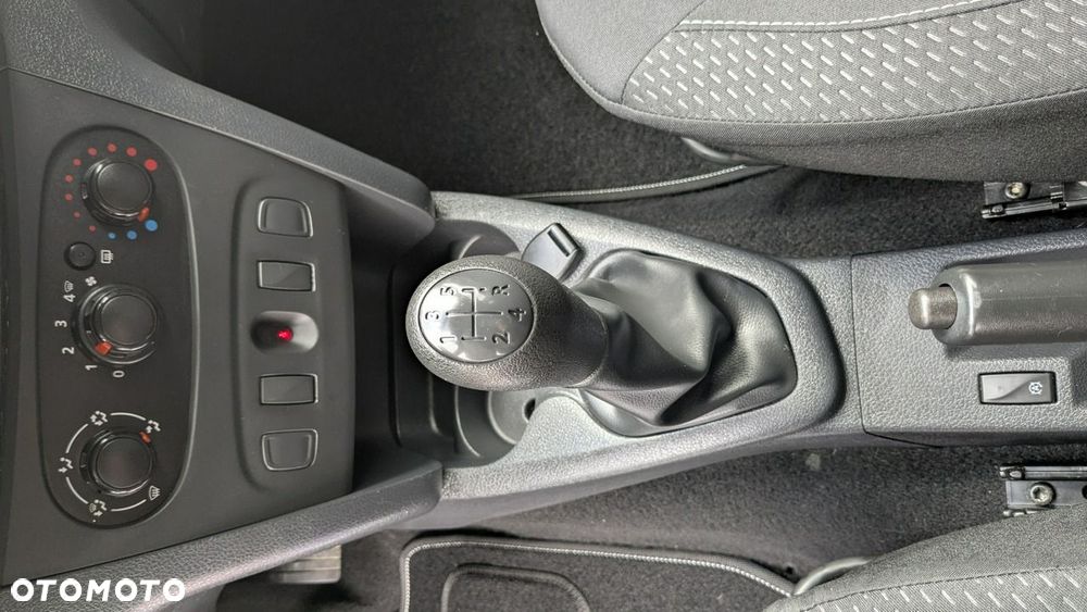 Dacia Sandero 0.9 TCe Laureate S&S - 31