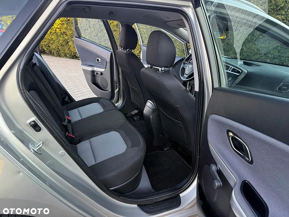 Kia Ceed 1.6 GDI XL - 5