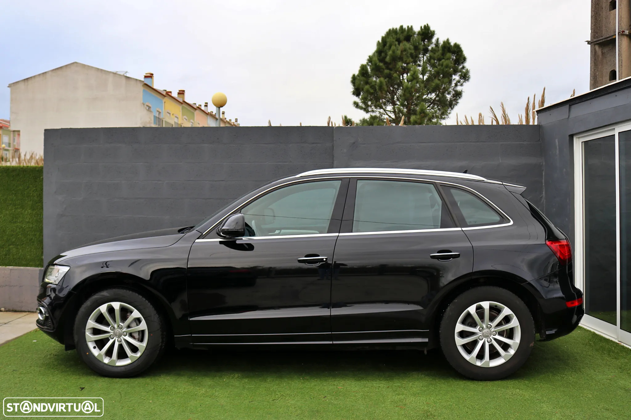Audi Q5 2.0 TDi S-line - 5