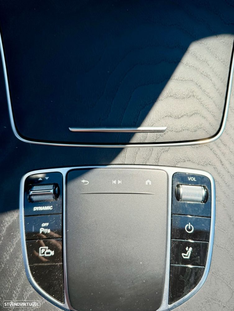 Mercedes-Benz E 300 e Station 9G-TRONIC AMG Line - 22