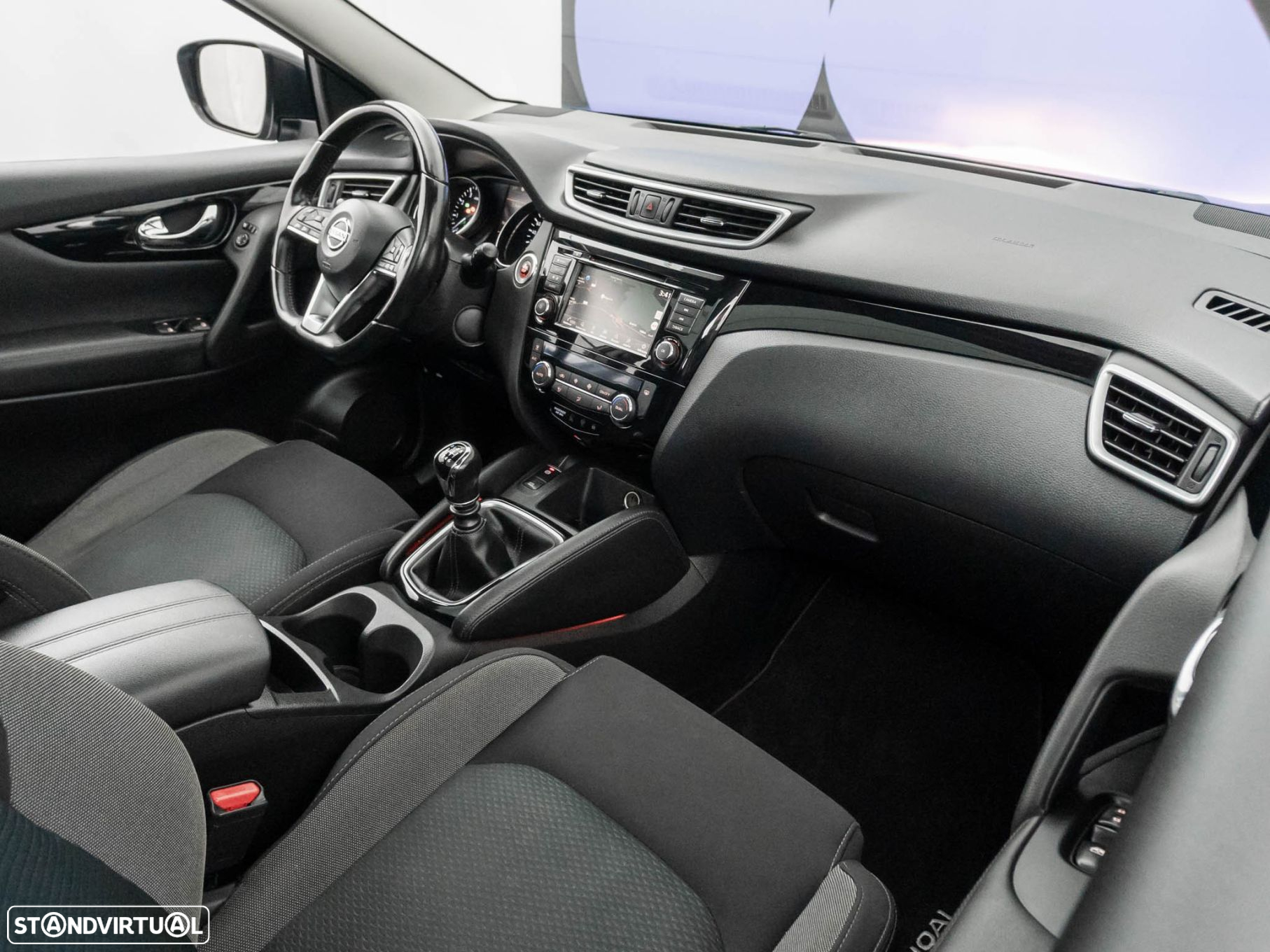 Nissan Qashqai 1.3 DIG-T N-Connecta - 14