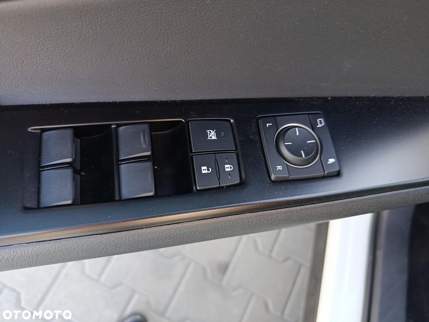 Lexus UX 250h GPF F Sport Design 2WD - 21