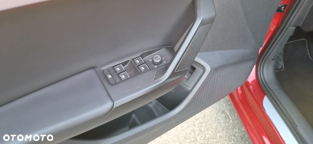 Seat Leon Sportstourer 1.5 eTSI FR DSG - 31