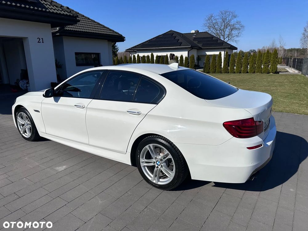 BMW Seria 5 528i xDrive Sport-Aut - 6