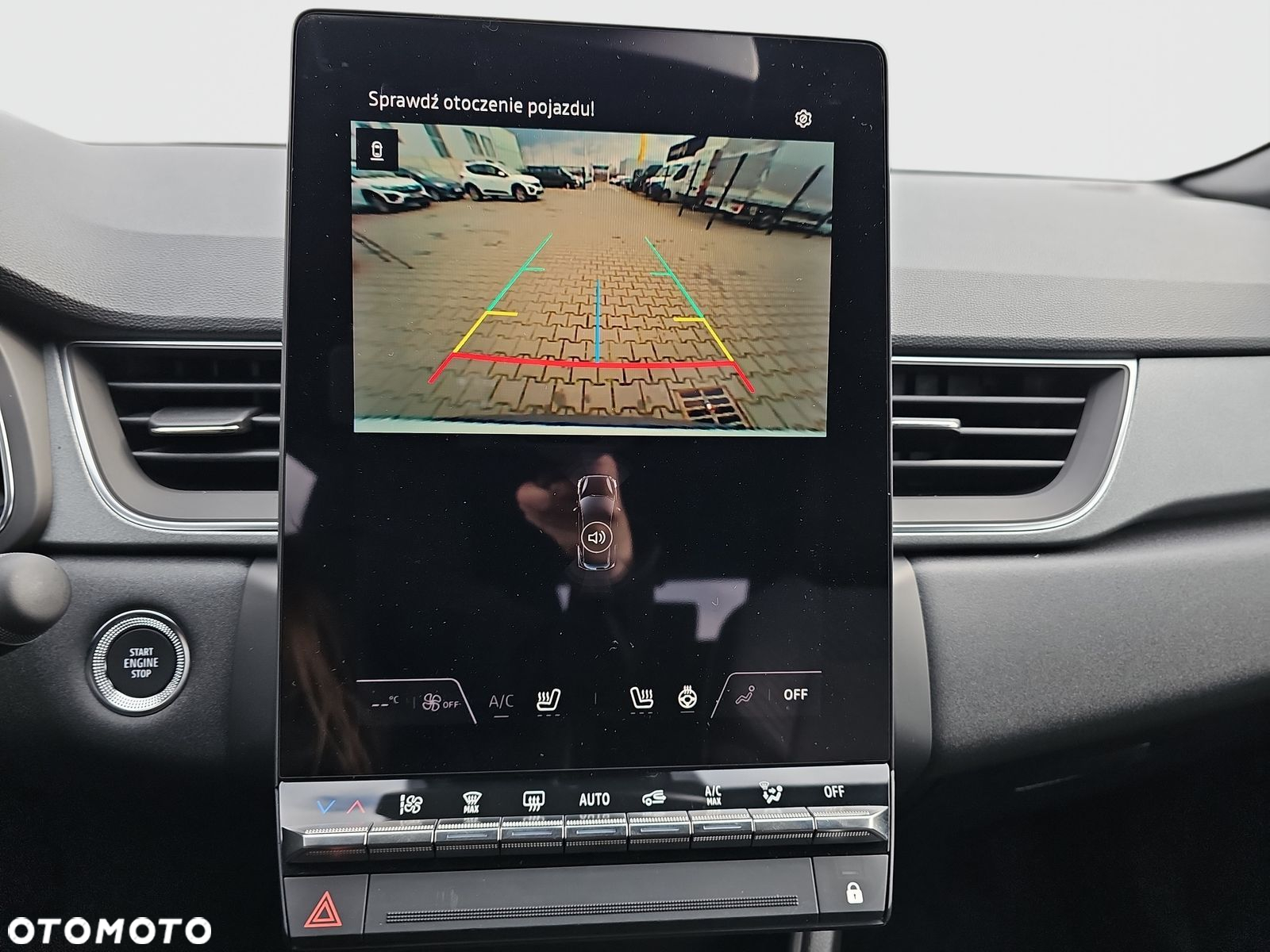 Renault Captur - 18