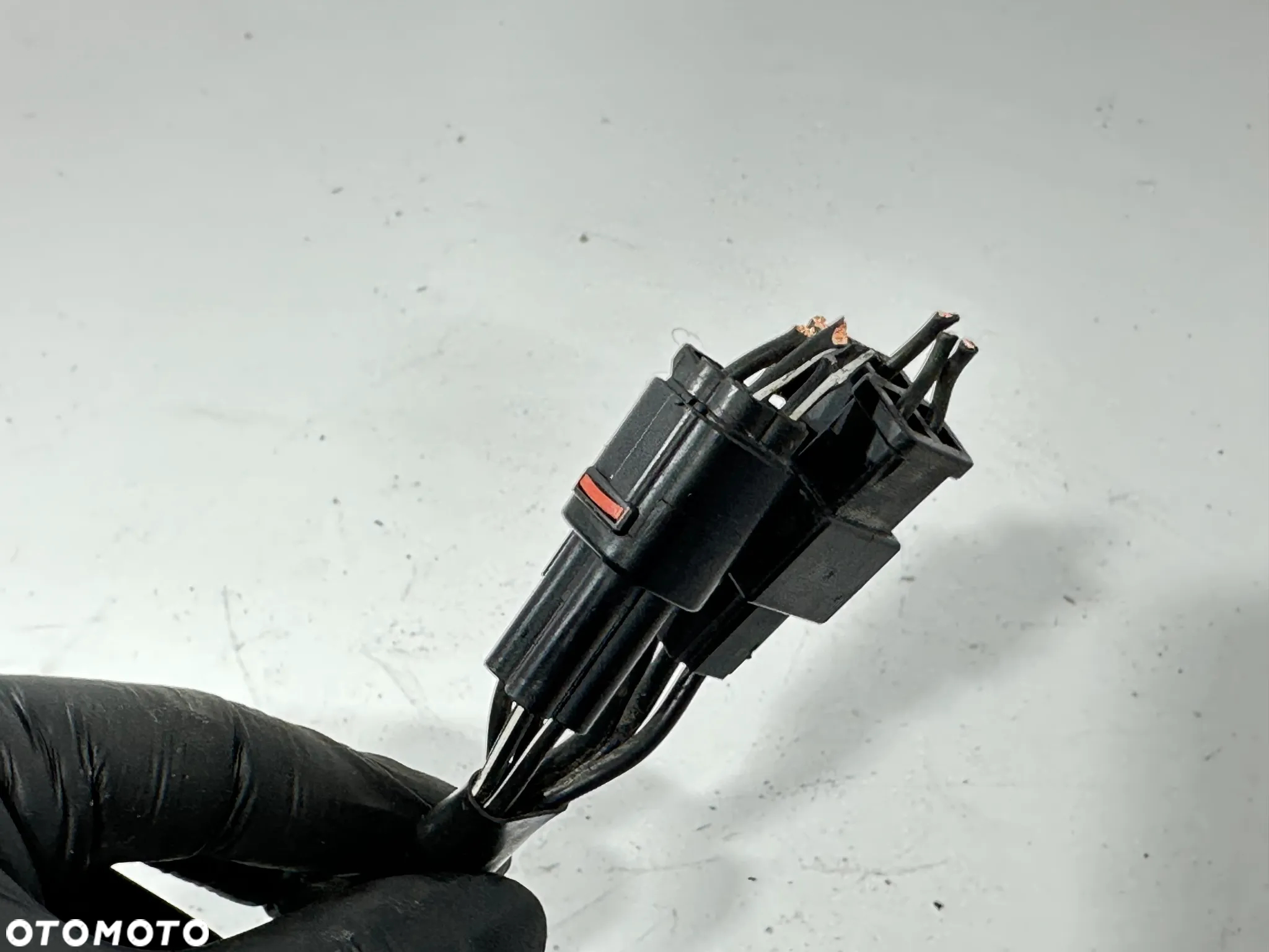 Regulator napięcia  Suzuki DL 650  V Strom  18-22R - 5