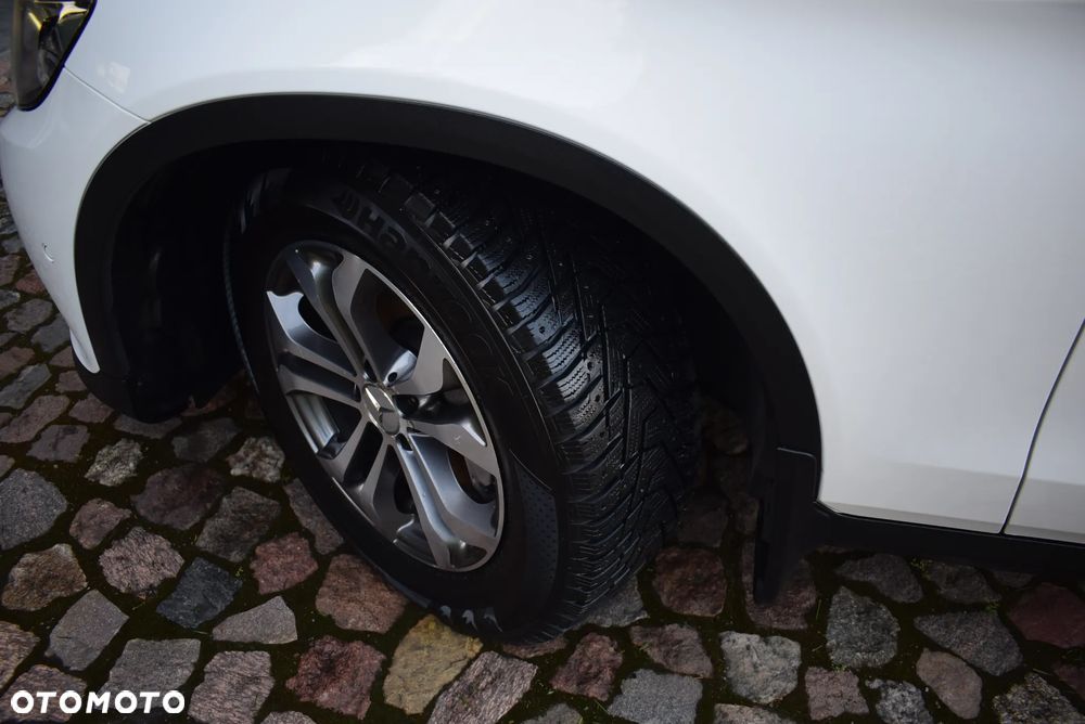 Mercedes-Benz GLC - 8