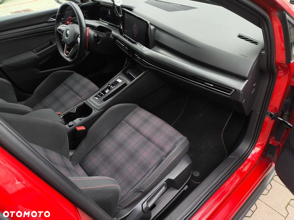 Volkswagen Golf VIII 2.0 TSI GTI DSG - 28