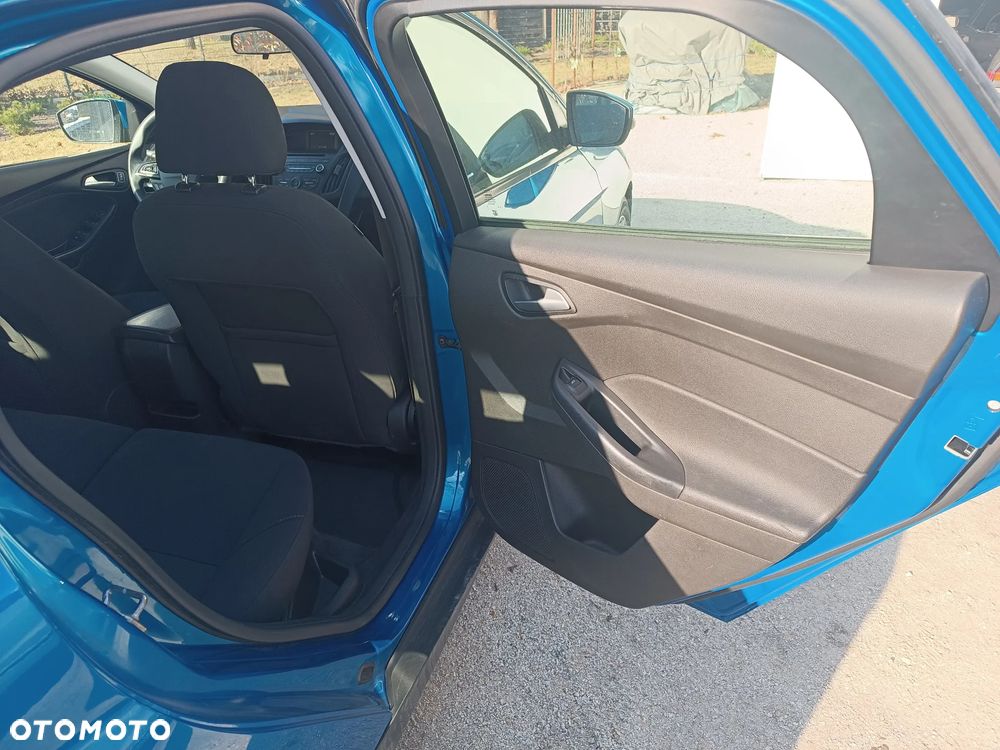 Ford Focus - 17