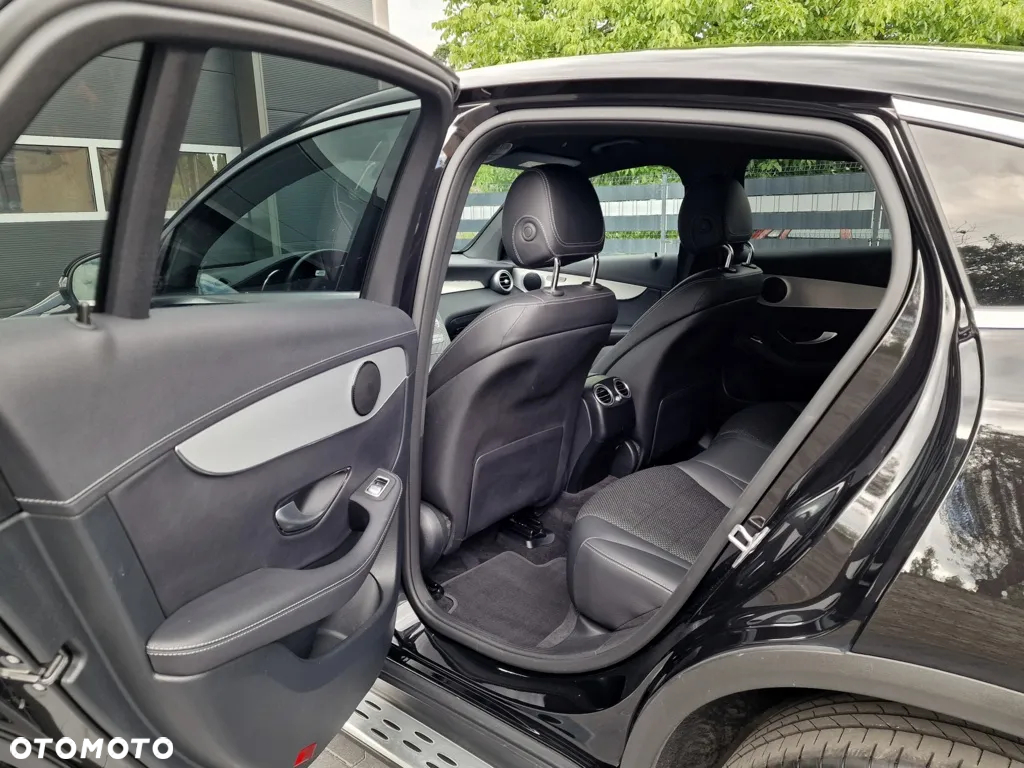 Mercedes-Benz GLC GLC-Coupe 300 de 4Matic 9G-TRONIC AMG Line - 14
