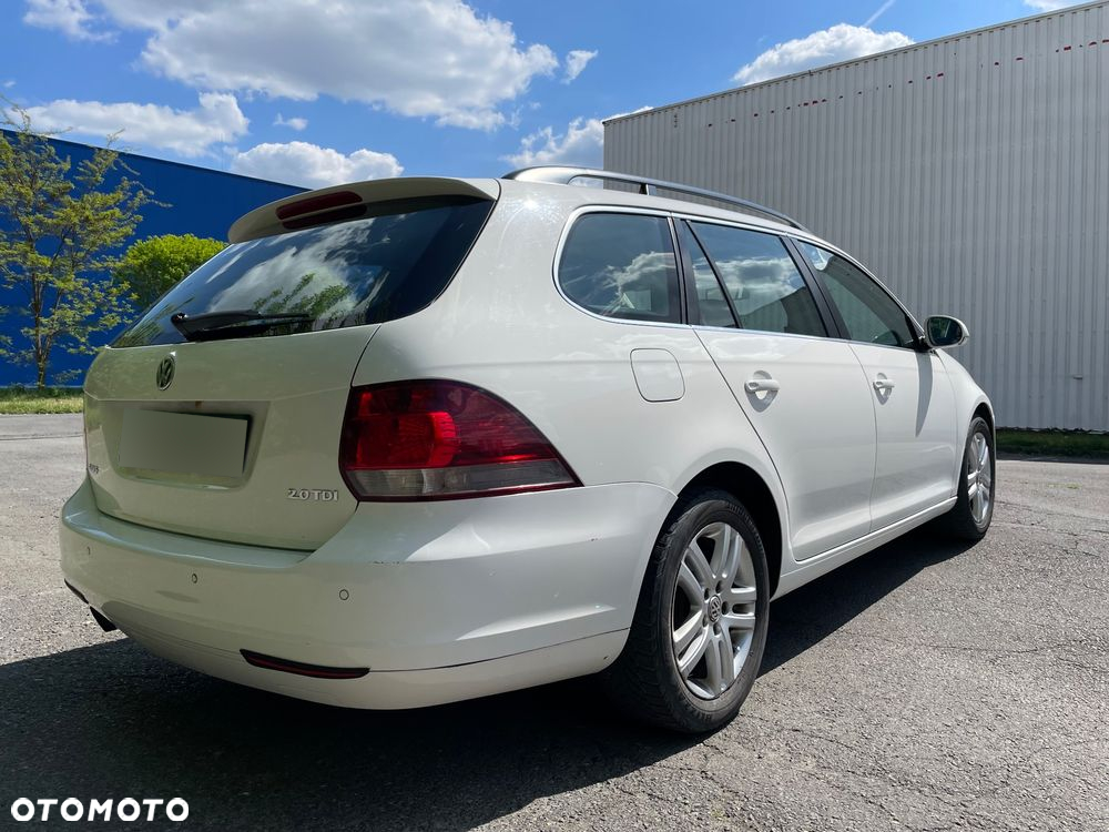 Volkswagen Golf VI 2.0 TDI Comfortline - 10