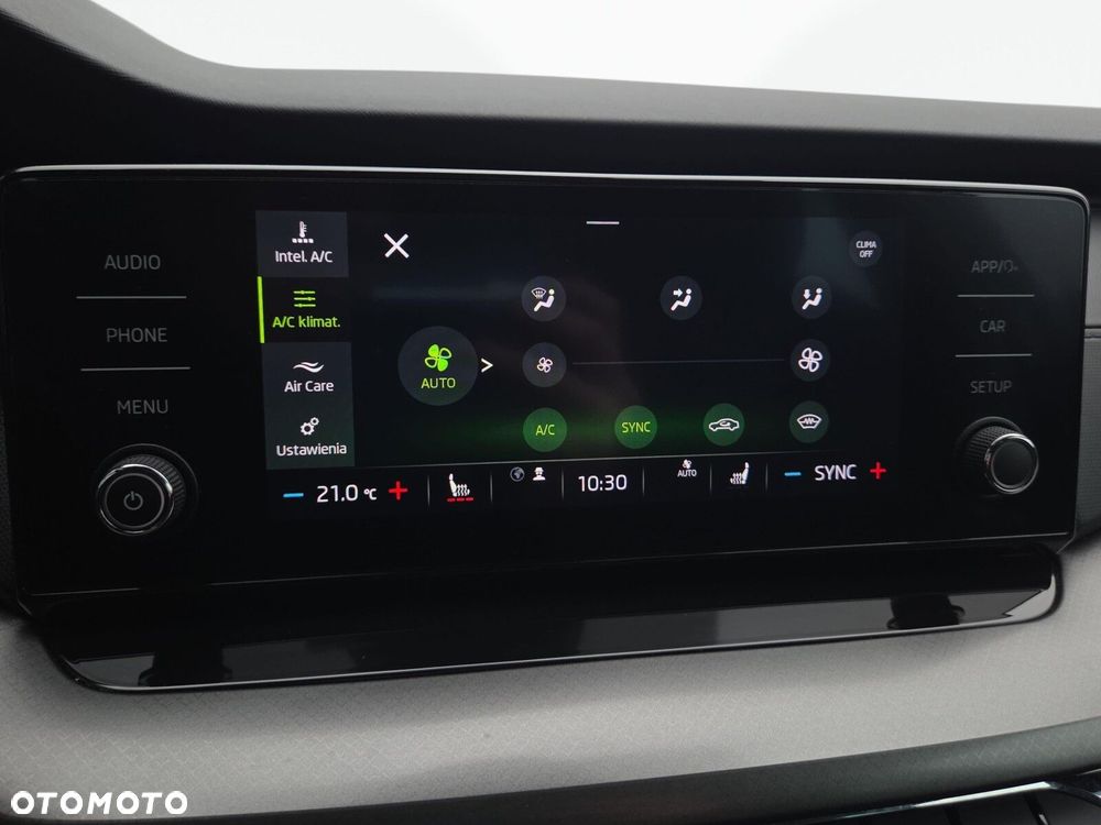 Skoda Octavia 2.0 TDI Ambition DSG - 18