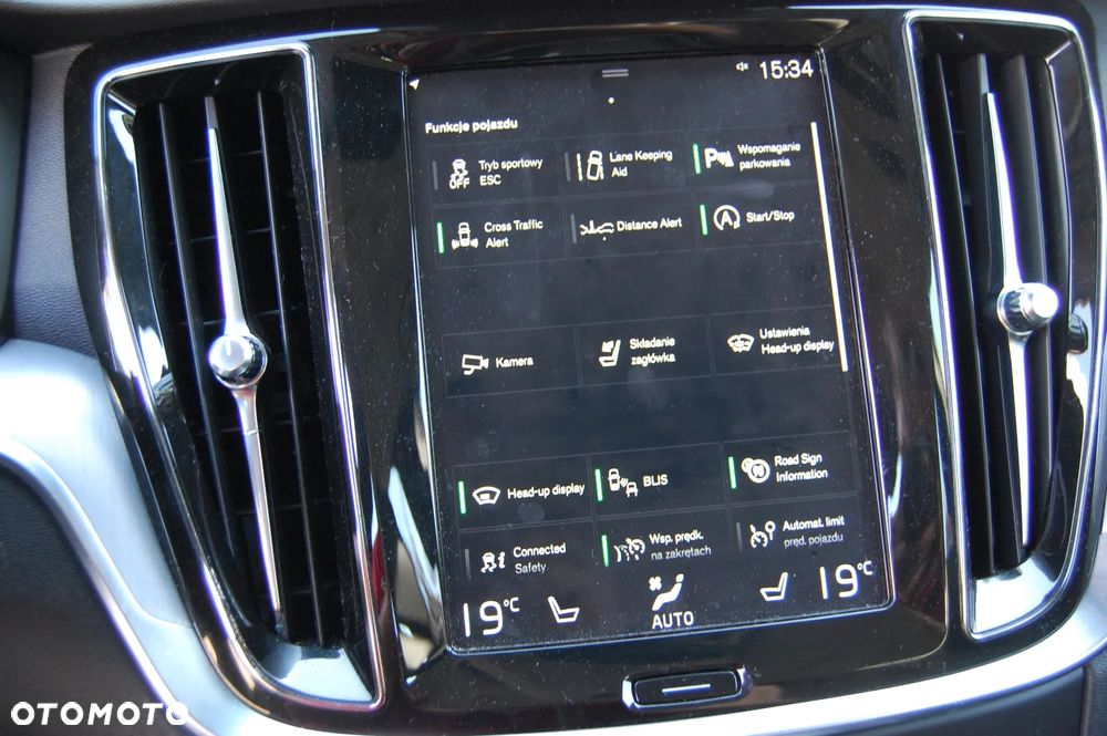 Volvo V60 Cross Country D4 AWD Geartronic Pro - 20