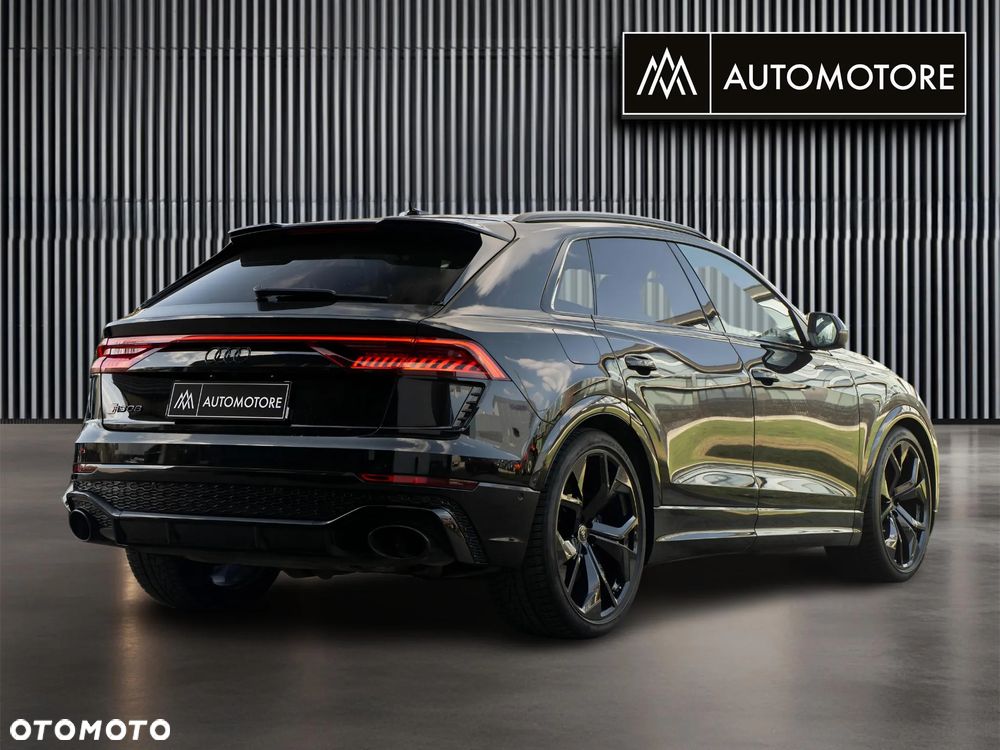 Audi RS Q8 - 10