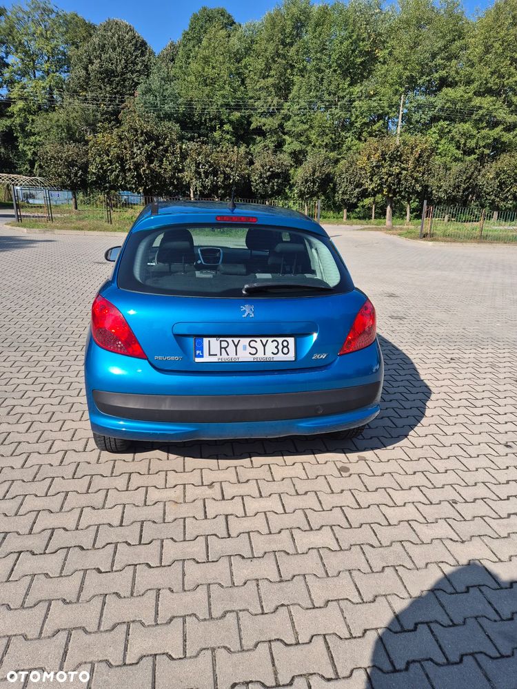 Peugeot 207 - 7