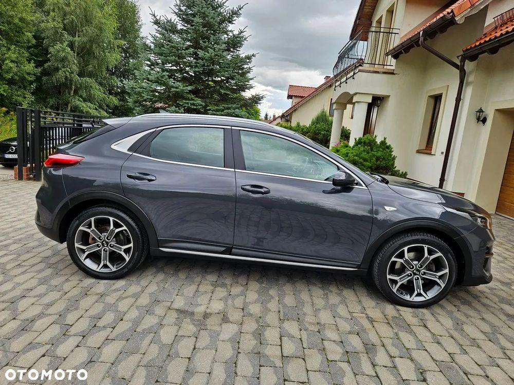 Kia XCeed - 9