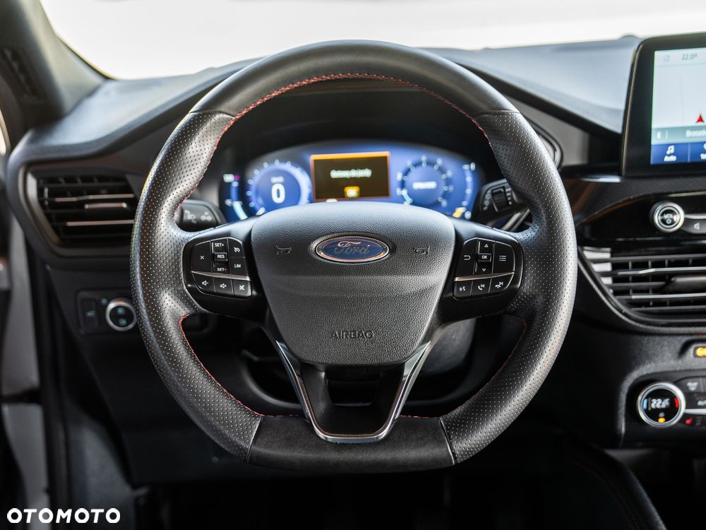 Ford Kuga 1.5 EcoBoost ST-LINE X - 33