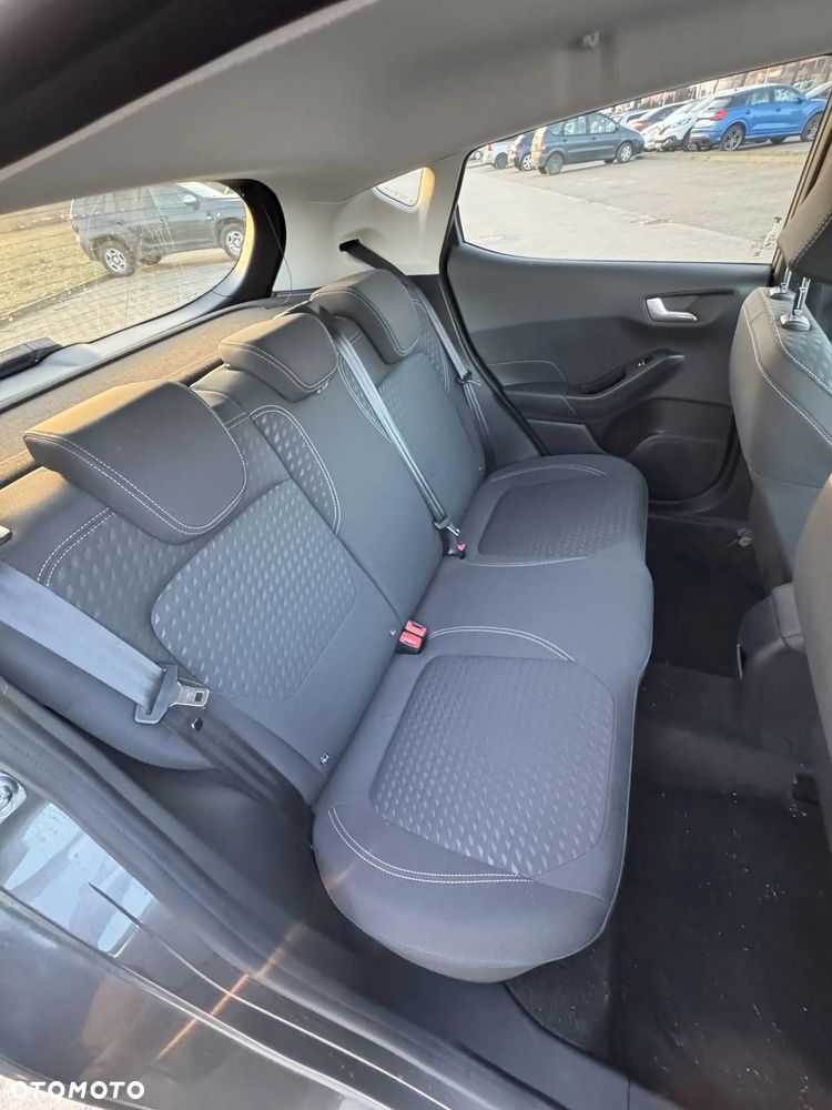 Ford Fiesta - 18