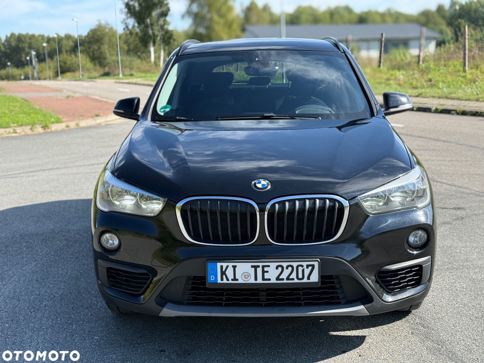 BMW X1 sDrive18i Business Edition - 3