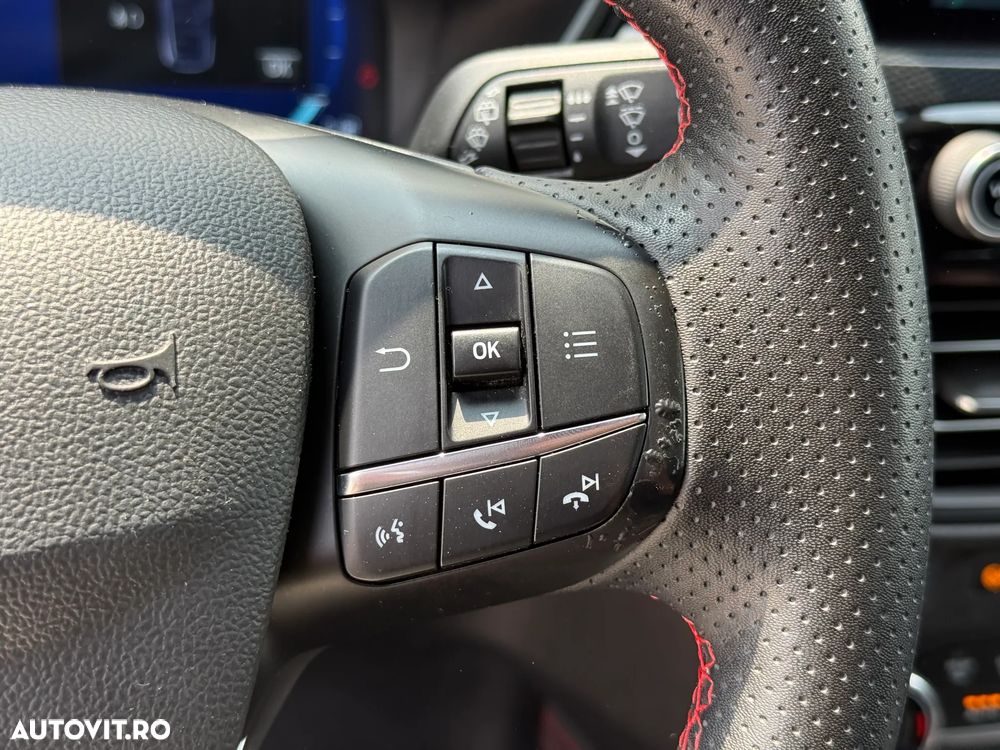 Ford Kuga 2.5 Duratec FHEV ST-LINE - 13