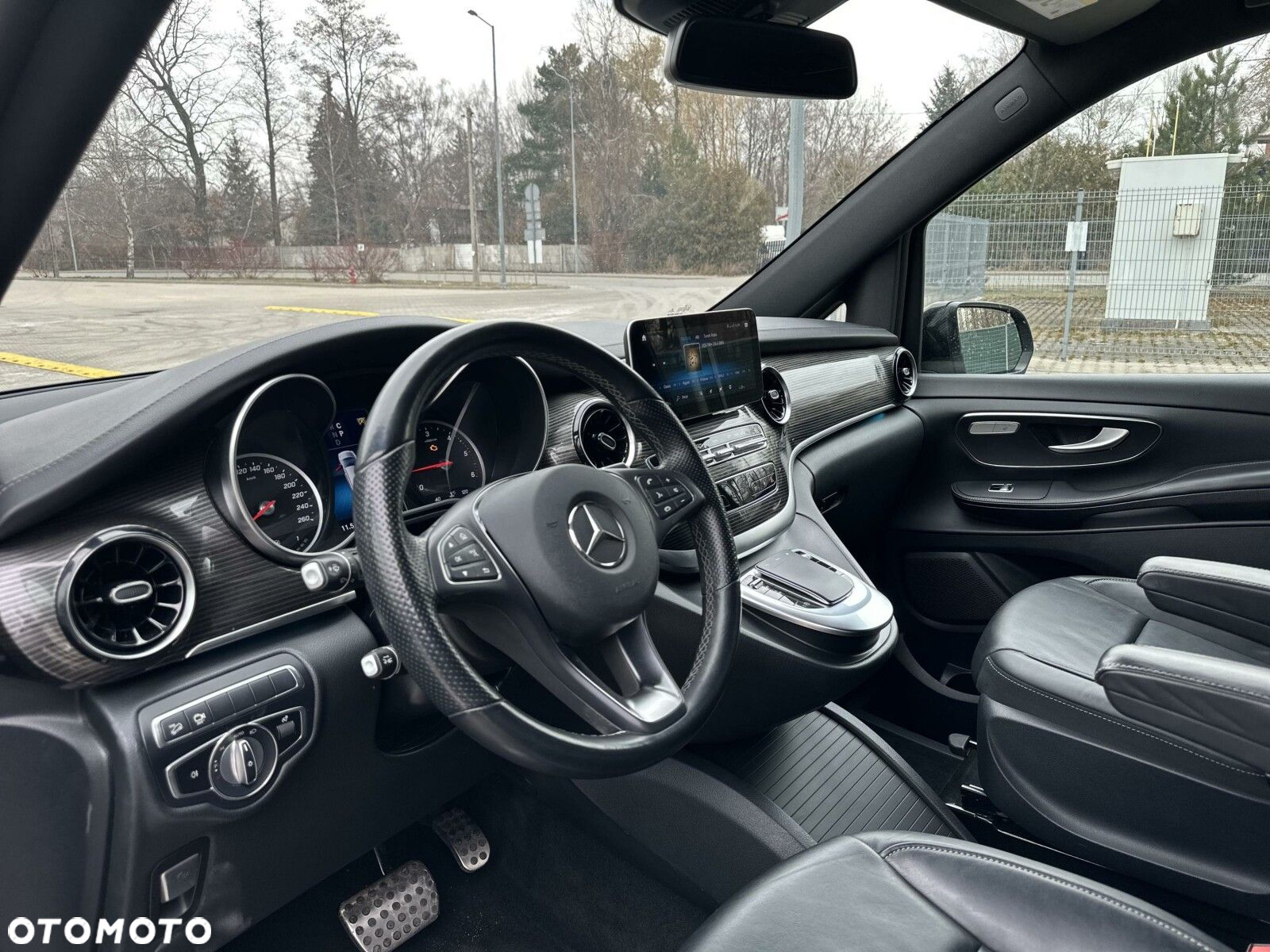 Mercedes-Benz Klasa V 300 d 4-Matic Avantgarde 9G-Tronic (ekstra d³) - 14