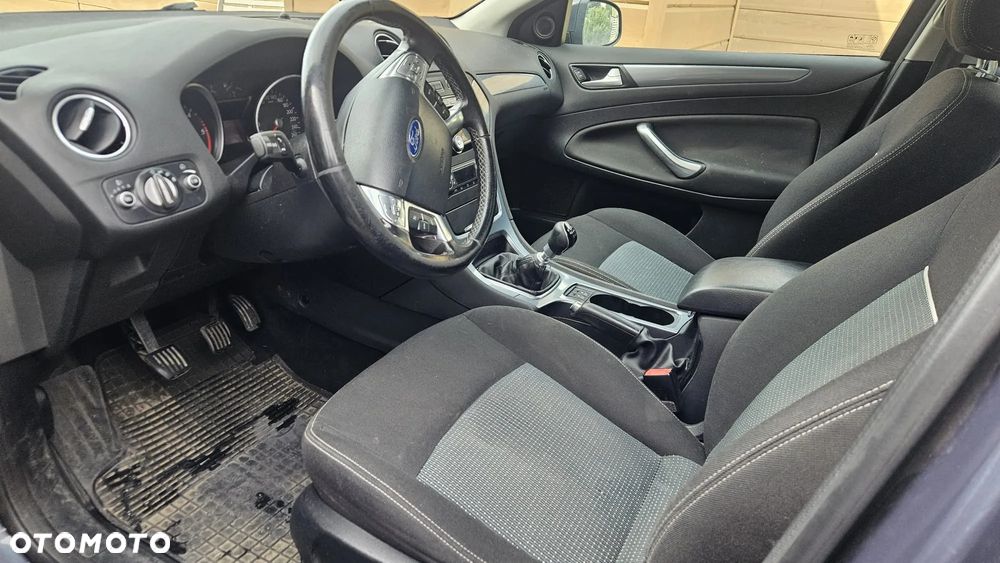 Ford Mondeo 2.0 TDCi Trend - 8
