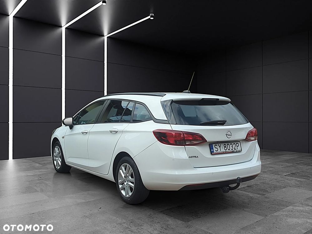 Opel Astra Sports Tourer 1.2 Turbo Edition - 5