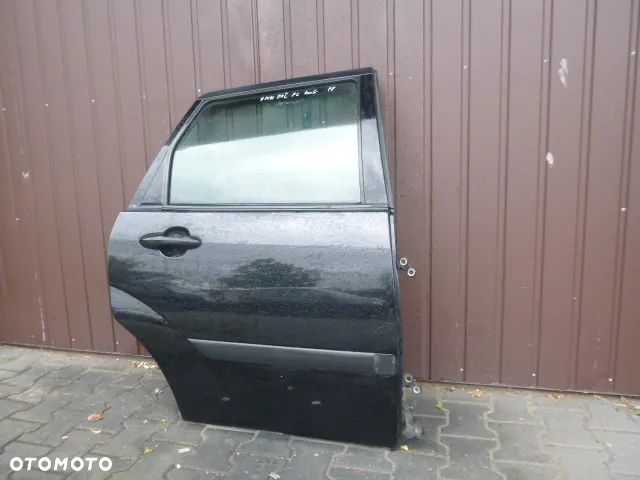 DRZWI PRAWY TYŁ PRAWE TYLNE KOMPLETNE FORD FOCUS MK1 KOMBI KOLOR F8 - 4
