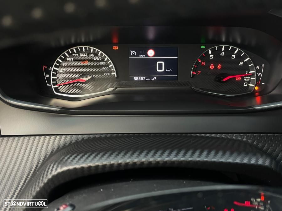 Peugeot 2008 - 12