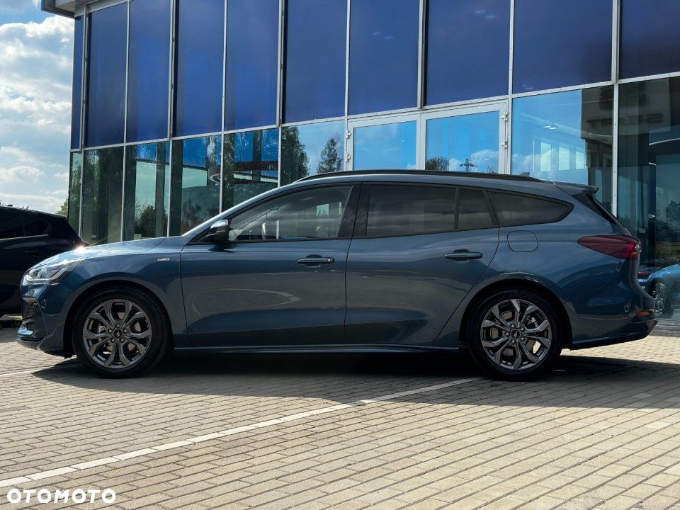 Ford Focus - 8