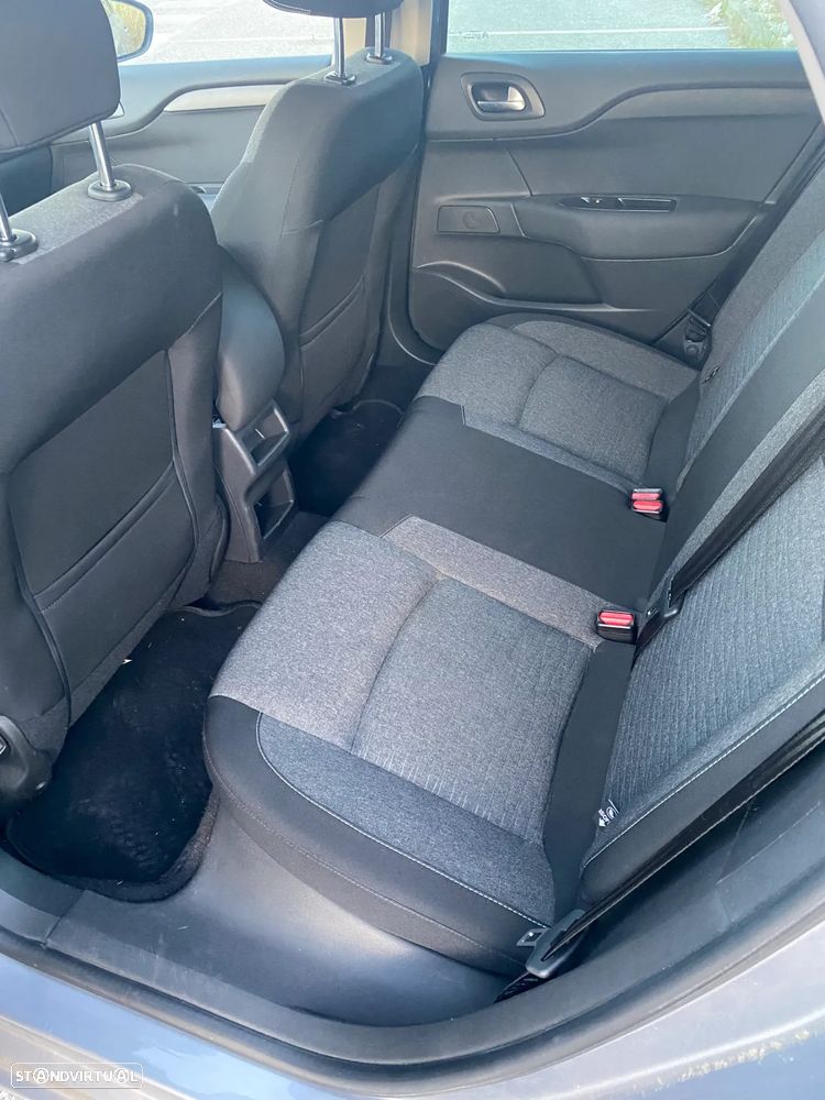 Citroën C4 1.6 BlueHDi Shine - 12