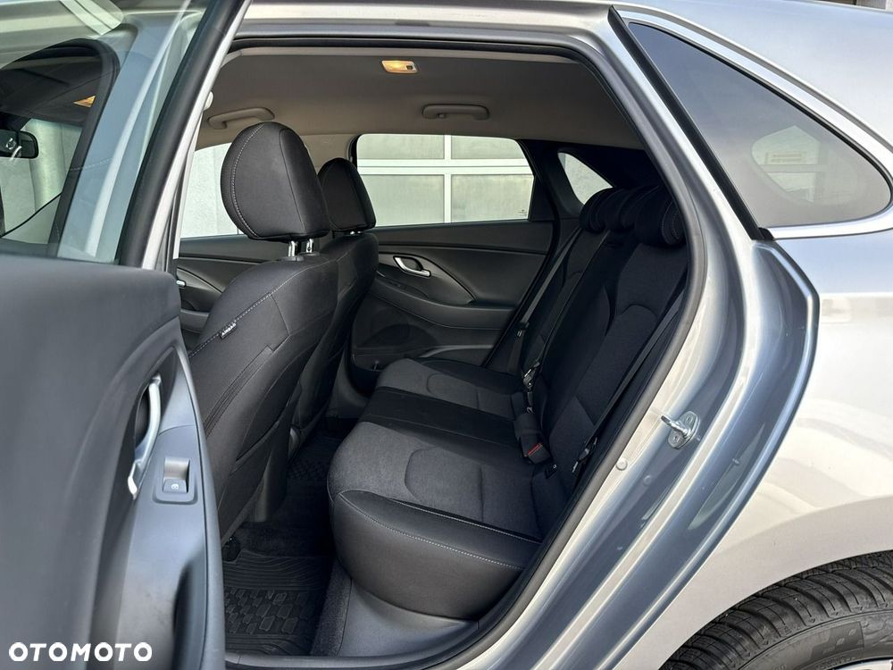 Hyundai i30 - 23