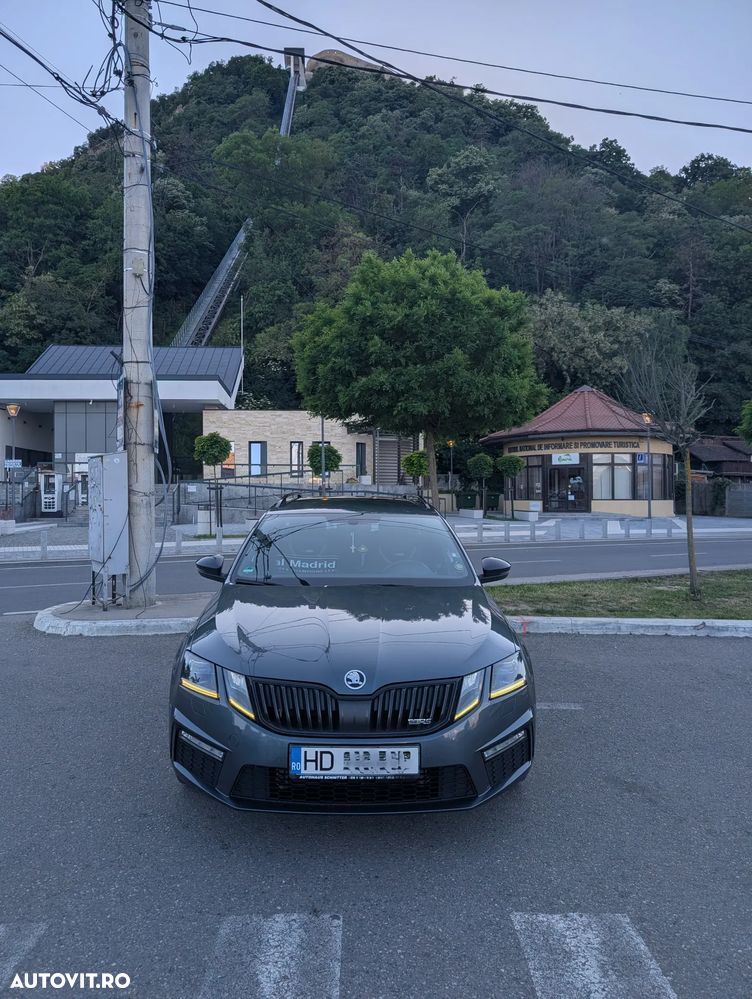 Skoda Octavia 2.0 TDI RS - 2