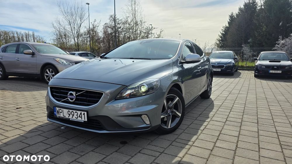 Volvo V40 D2 RDesign - 1