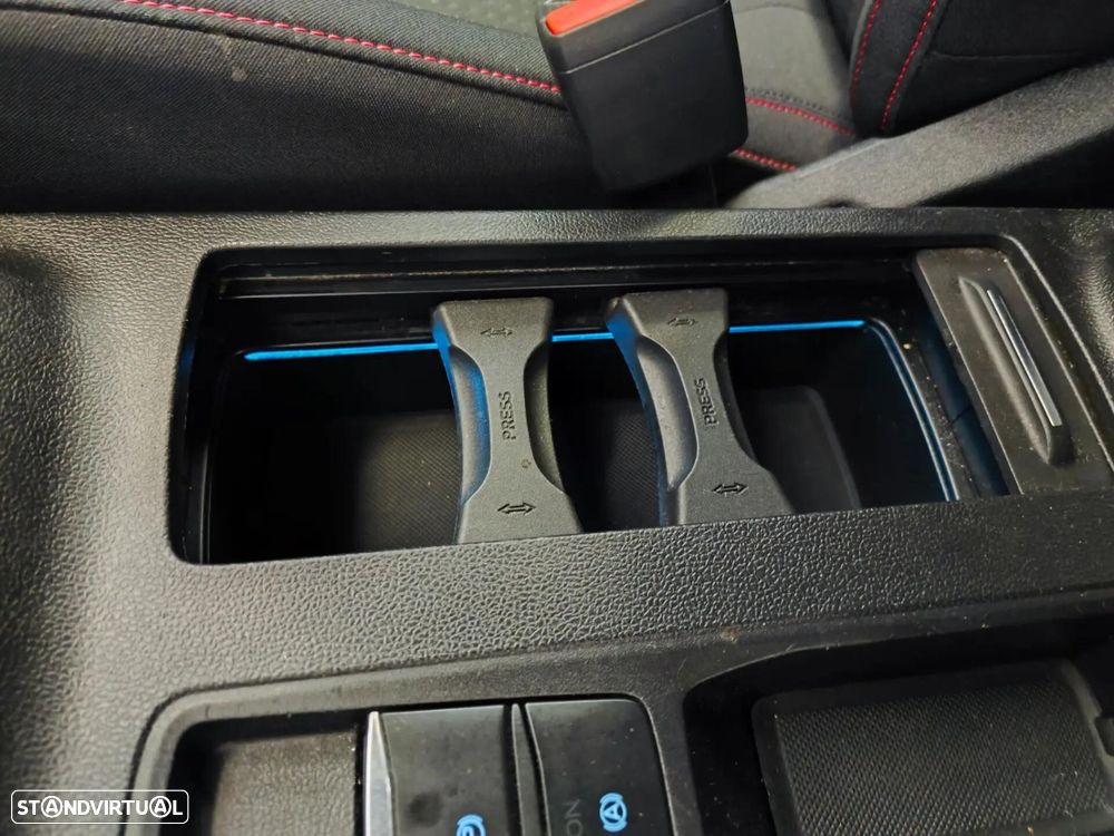 Ford Focus 1.0 EcoBoost ST-Line - 42