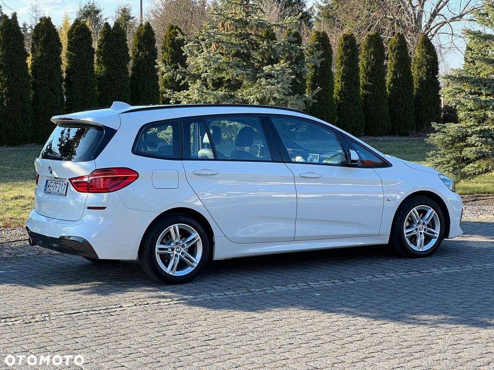 BMW Seria 2 218i M Sport - 6