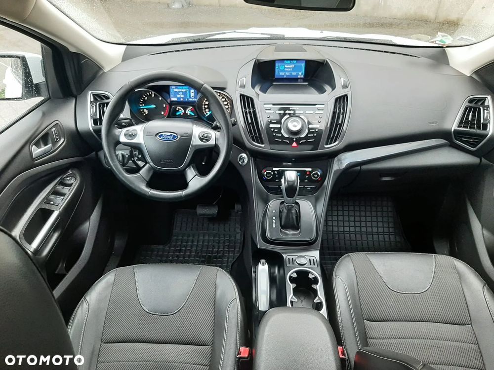 Ford Kuga 2.0 TDCi 4x4 Individual - 28