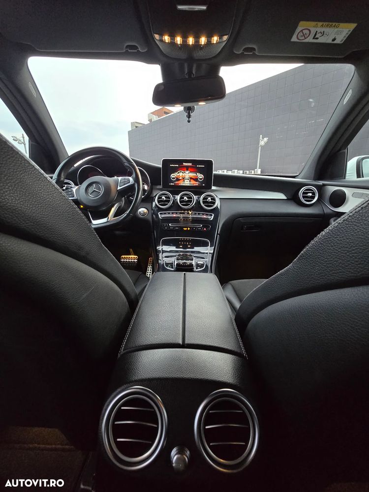 Mercedes-Benz GLC - 34