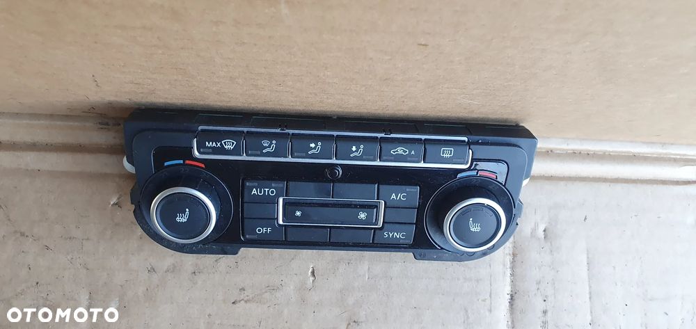 Panel nawiewu powietrza klimatyzacji klimatronic VW Tiguan 5K0907044GK - 2